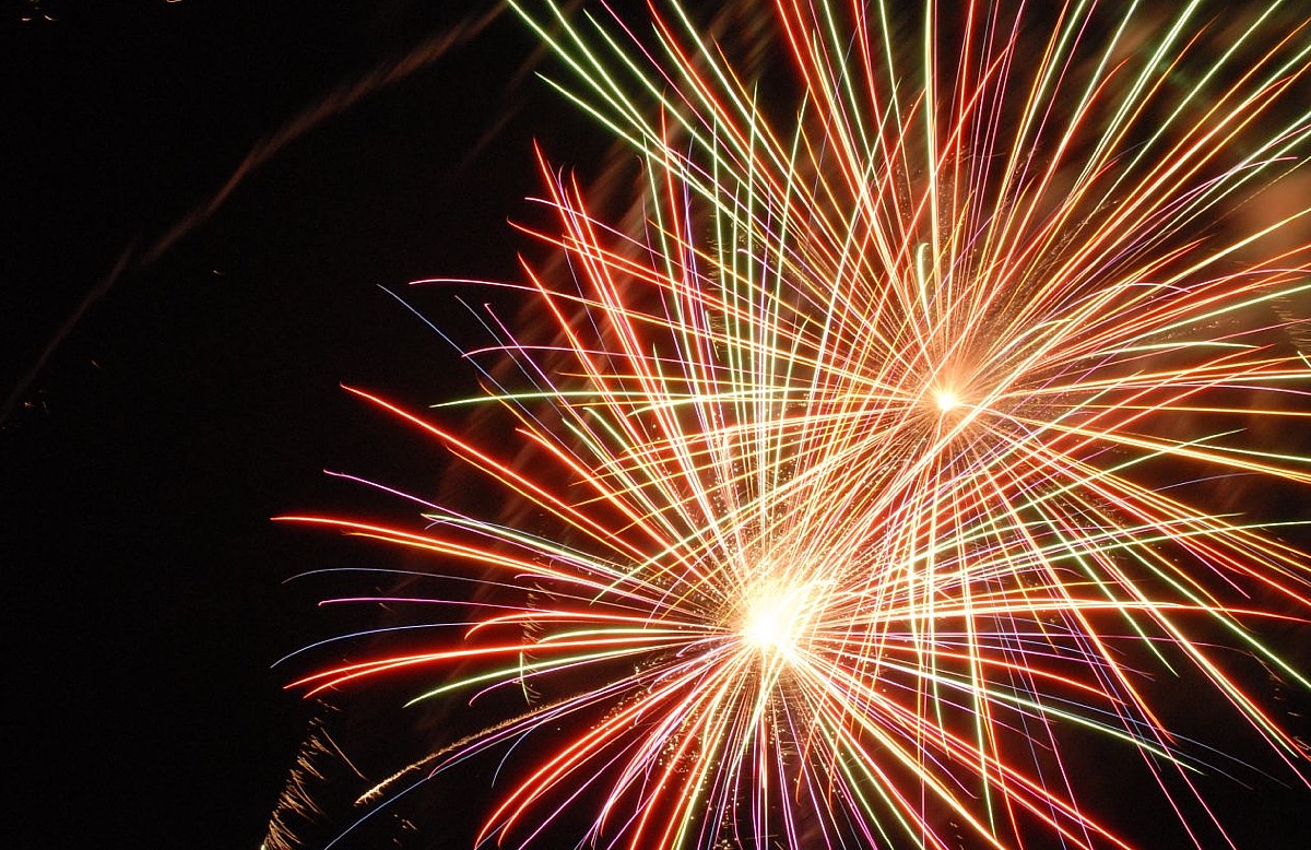 rvanews's tweet card. July starts off with lots of bangs and end with lots of other things. Cancel your beach trip, there’s too much to do in Richmond!