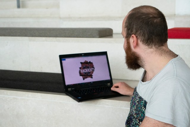 hack4dk's tweet card. Fredag 15. november 15:45: Ankomst 16:15: Velkomst og praktisk info v. Jonas Heide Smith, Leder af Digital på SMK 16:30: Mingling og idéudveksling 17:00: Præsentation af datasæt 17:30: Brainstormin…