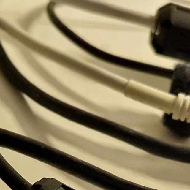 CFMRecordings's tweet card. Crystal Fake Music (@crystalfakemusic) • Instagram photos and videos