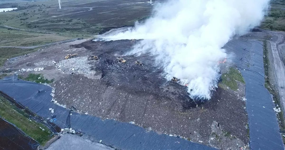 EdinburghLive_'s tweet card. Concerned residents in Livingston, East Calder and as far as Edinburgh have complained of a 'strange chemical smell' as firefighters tackle the blaze.