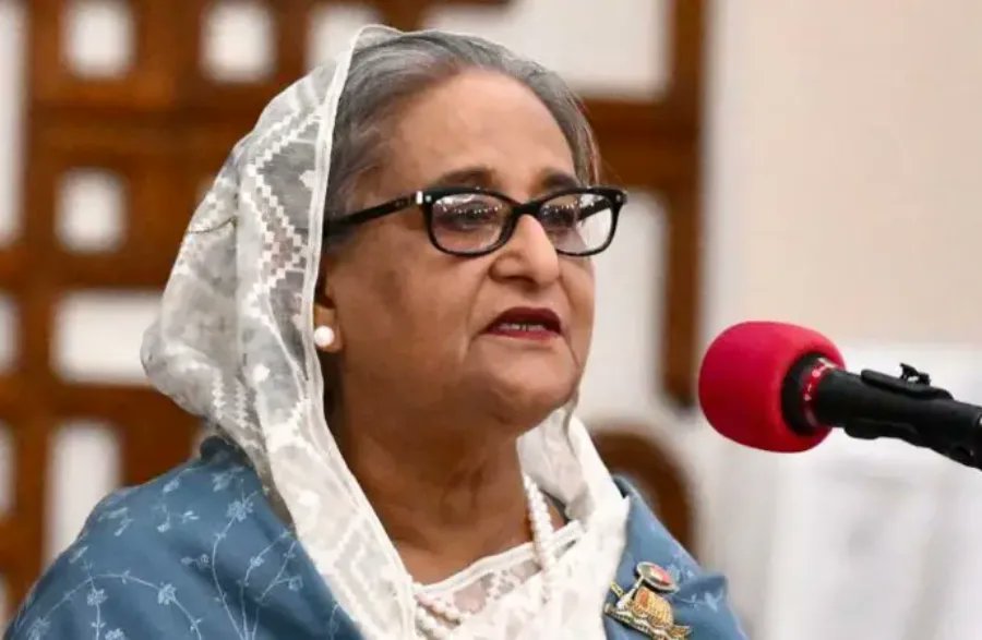 ladiscusioncl's tweet card. El Tribunal Internacional de Crímenes de Bangladesh (ICT, por sus siglas en inglés) condenó este lunes a la exprimera ministra Sheikh Hasina a la pena de muerte, tras considerarla culpable de críme…