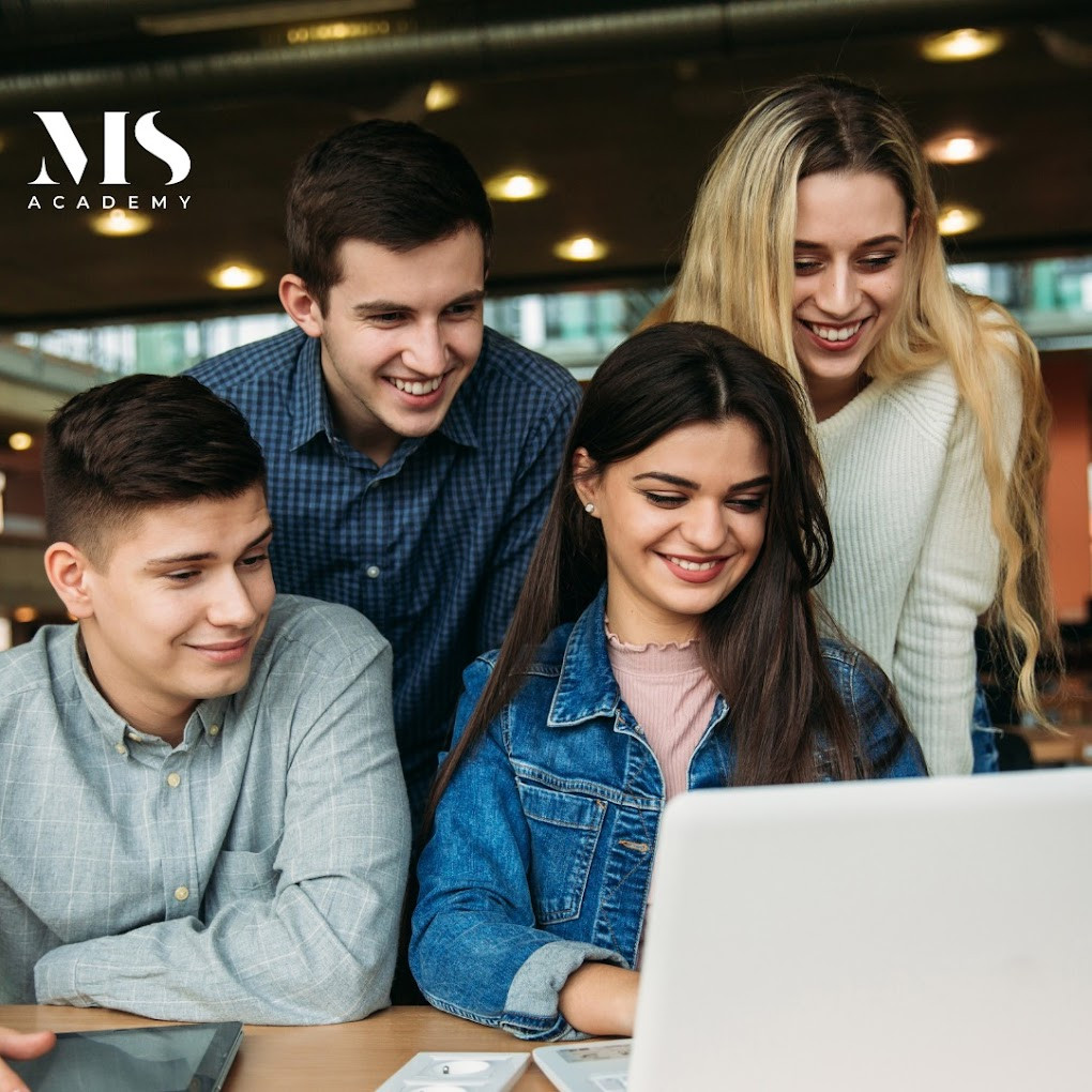 MSAcademyHub's tweet card. Mejora tu rendimiento en IE University con clases online personalizadas. Profesores especializados en IE, flexibilidad total y resultados reales.