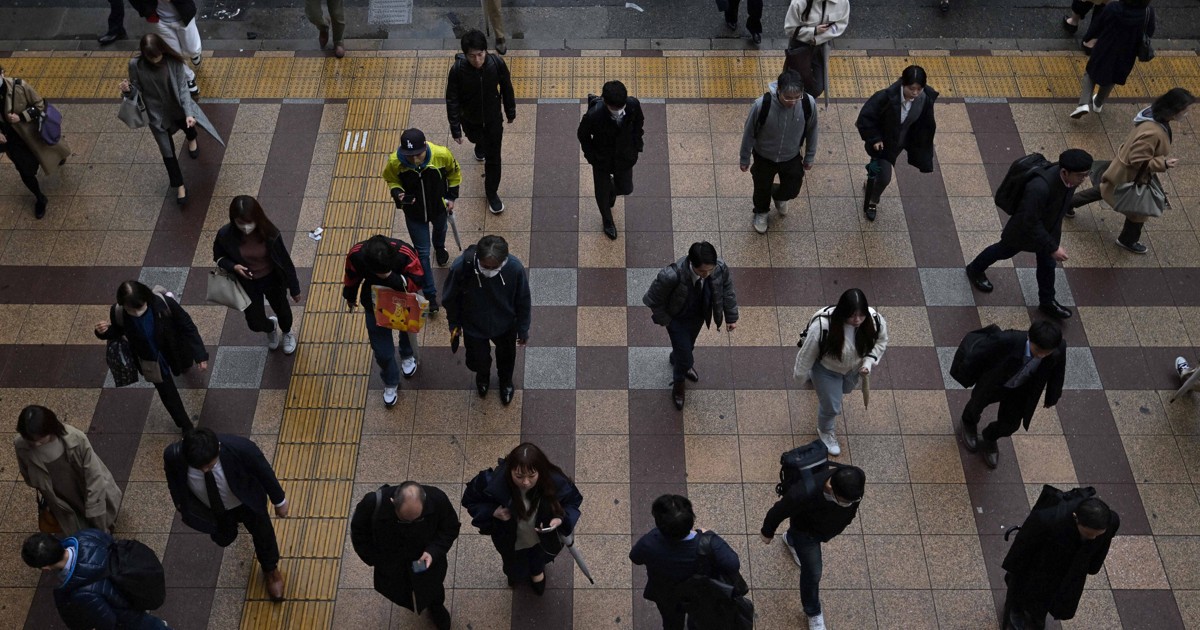 hahaguma's tweet card. 　なぜ排外主義にひきつけられる人がいるのでしょうか。外国人に対する日本人の意識調査を2009年から4年ごとに実施している早稲田大学文学学術院教授の田辺俊介さんに聞きました。【聞き手・須藤孝】