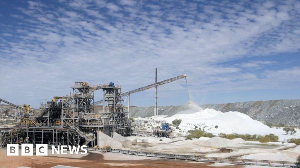 EconomicsCSFC's tweet card. Australia has proposed to create a strategic reserve of critical minerals.