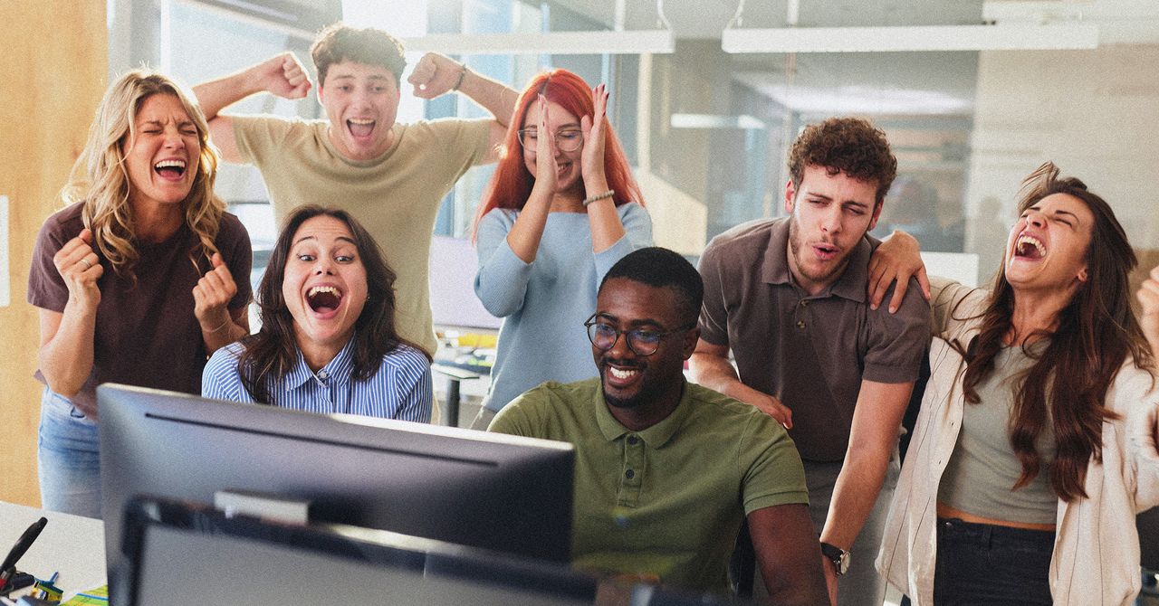 TechsolveUK's tweet card. If you can't afford Microsoft’s $150 suite of office tools, there’s a web-based version that’s free to use—and nearly just as capable.