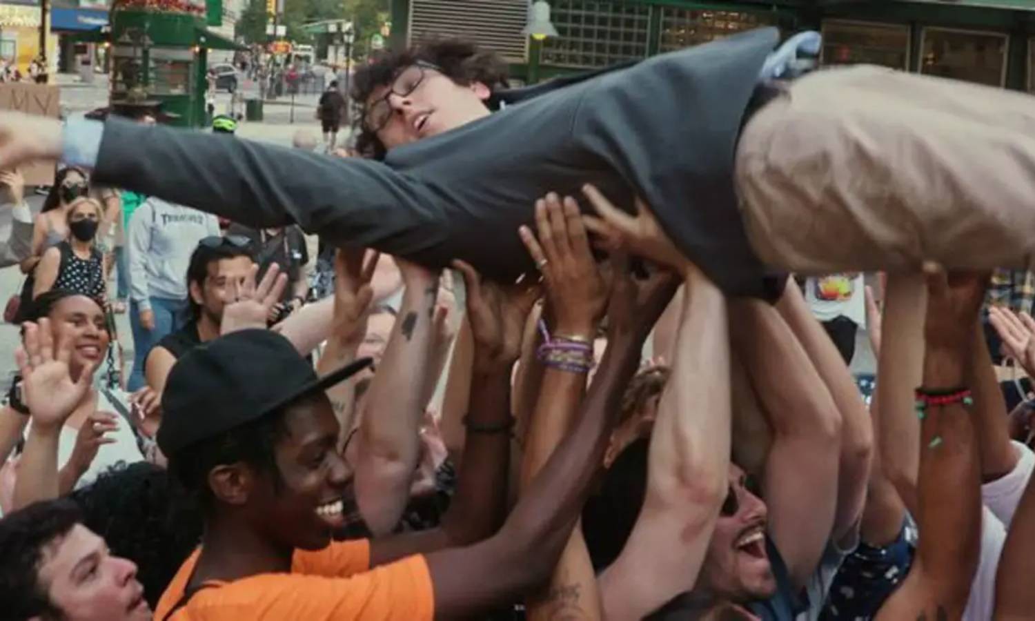 ELECTWEINER's tweet card. An NYC city council candidate runs a hyper-local election that explodes into a national scandal in this Borat-esque comedy.