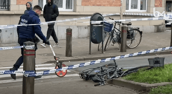 BX1_Actu's tweet card. L’accident s’est déroulé vers 9h30 près du Parc de Forest, selon Bruzz. Ce jeudi matin, un grave accident s’est produit au carrefour de Rochefort et l’avenue Wielemans Ceuppens à Forest. Une cyclis...