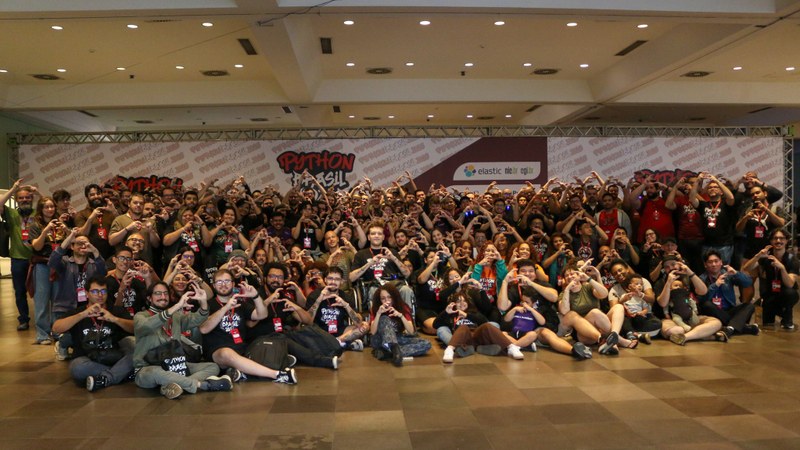 ericof's tweet card. From the tireless work of Ana Dulce, Renan Santos, and Izabela Cardoso to the heartfelt keynote by Rafahela Bazzanella, this edition reminded us that PythonBrasil is far more than talks and tutorials...