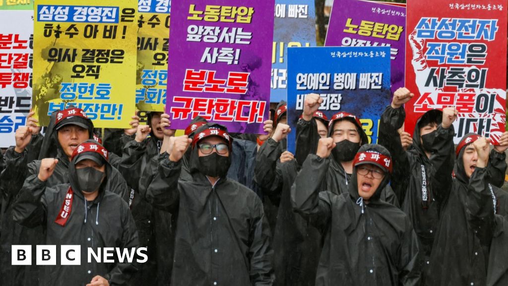 _tech_new's tweet card. A union for almost 25% of the firm's South Korean workers called the walkout over pay and benefits.