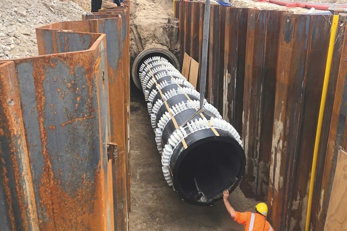 InsideWaterMag's tweet card. kwik-ZIP marks 25 years of delivering engineered pipeline spacers and centralisers for water and wastewater infrastructure.