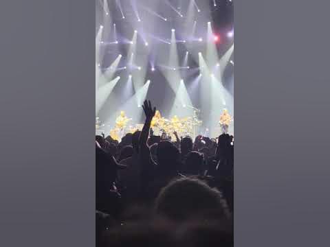 FunkCaptMax's tweet card. “Possum” (partial) - Phish with Billy Strings - 8/6/2024 - Van Andel...