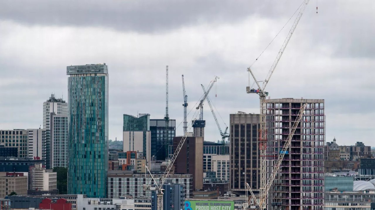 RegionSecurity's tweet card. As Birmingham continues to evolve through major regeneration projects right from Digbeth and Eastside to the upcoming Smithfield redevelopment, construction activity is booming. But growth comes with...