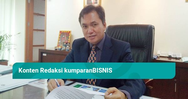 kumparan's tweet card. KPPU mencatat 4 perusahaan pinjol sudah salurkan pinjaman hingga Rp 450 miliar ke mahasiswa untuk bayar kuliah. #bisnisupdate #update #bisnis #text