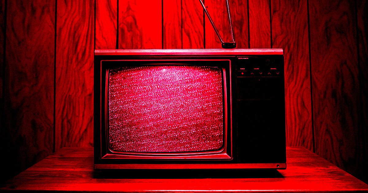 grandiopanda's tweet card. Researchers warn that companies like OpenAI and Google could soon run out of human-written training data for their AI models.