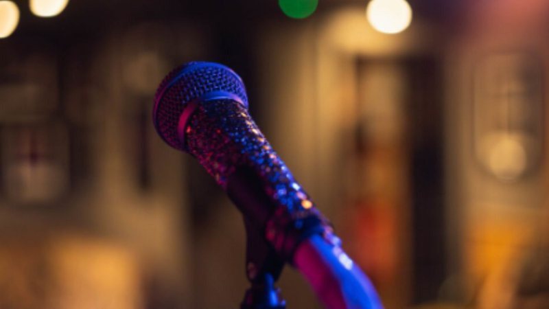 bnews_oficial's tweet card. Um momento engraçado e inusitado marcou a viagem do cantor Aldiran, do Unha Pintada