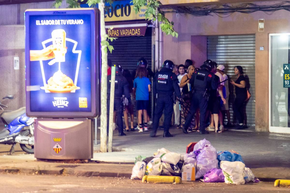 DiariDeSabadell's tweet card. La Junta de l'AAVV de la Creu de Barberà ha publicat un comunicat condemnant la violència al barri i reclamant solucions reals