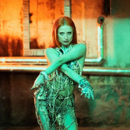 Tweet card summary image