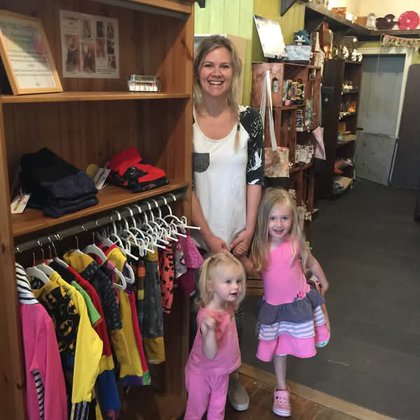 Tweet card summary image