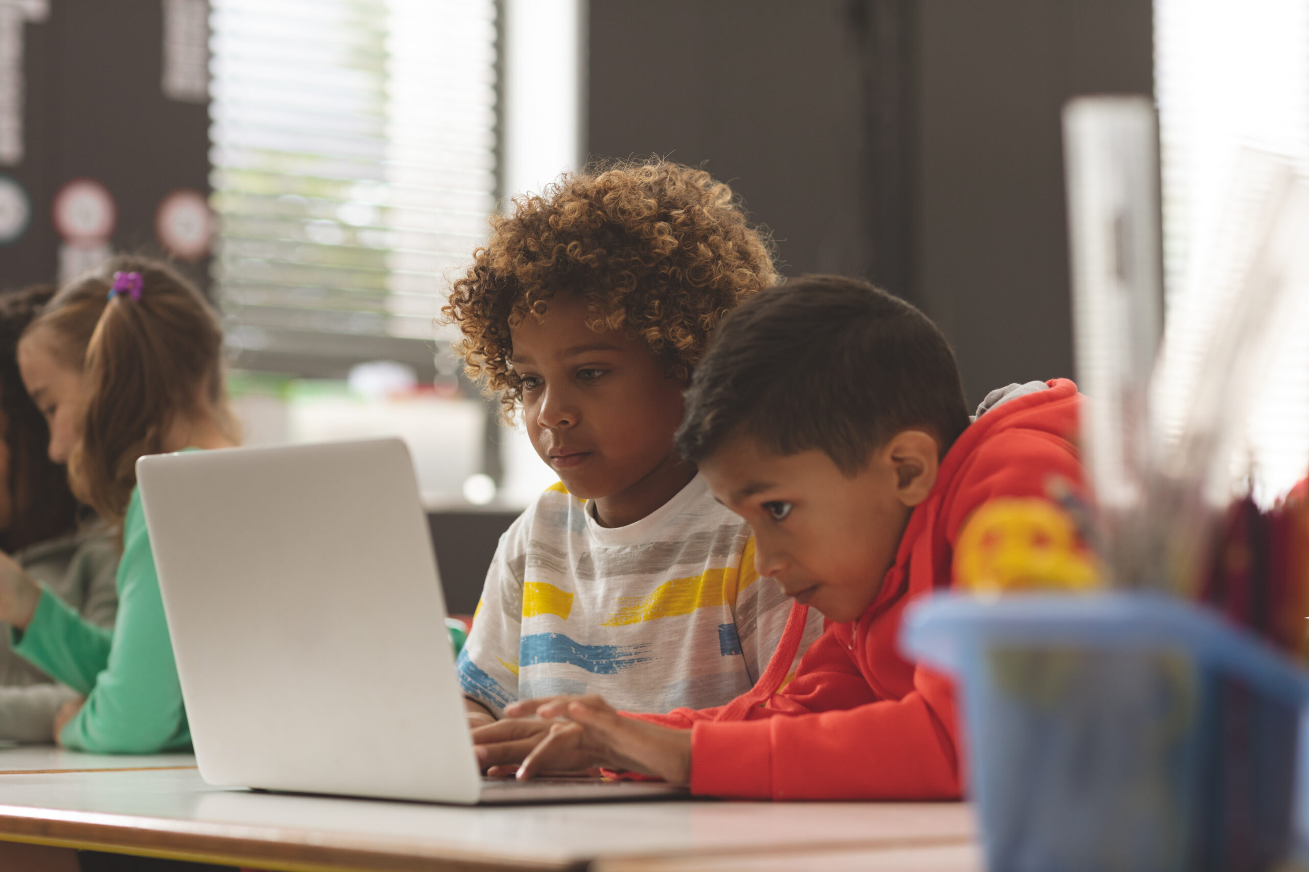 tlearningagency's tweet card. Innovators are creating new edtech solutions to support the unique needs of English language learners.