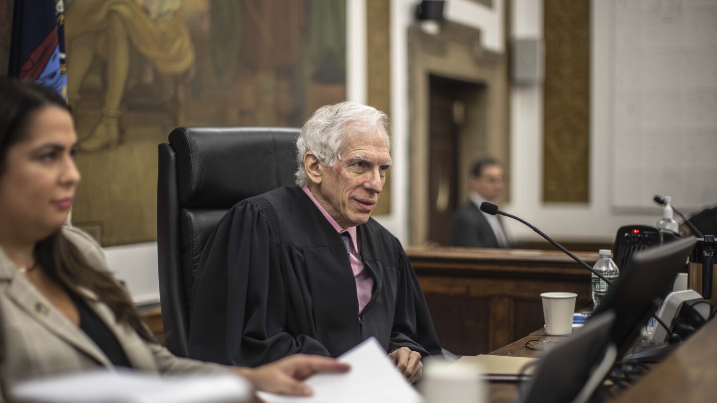 APFactCheck's tweet card. False. The green bottles in the videos match the label and distinctive design of Mountain Valley Spring Water, not Tanqueray gin, as online posts suggest.