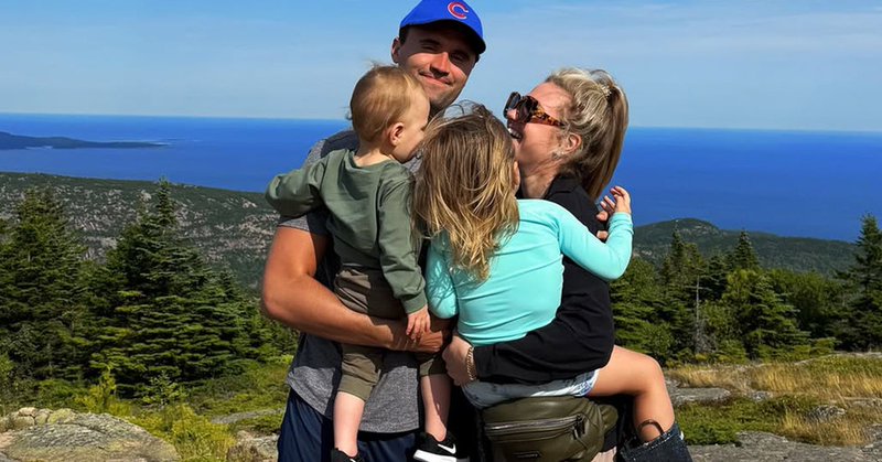 Tweet card summary image