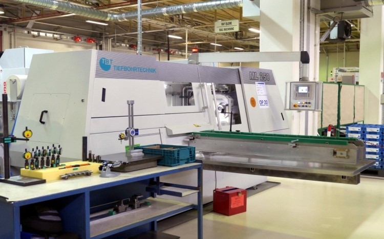 improprecision's tweet card. Why Speed, Feed, and Depth of Cut are Important Factors When Machining Components for Hydraulic Systems