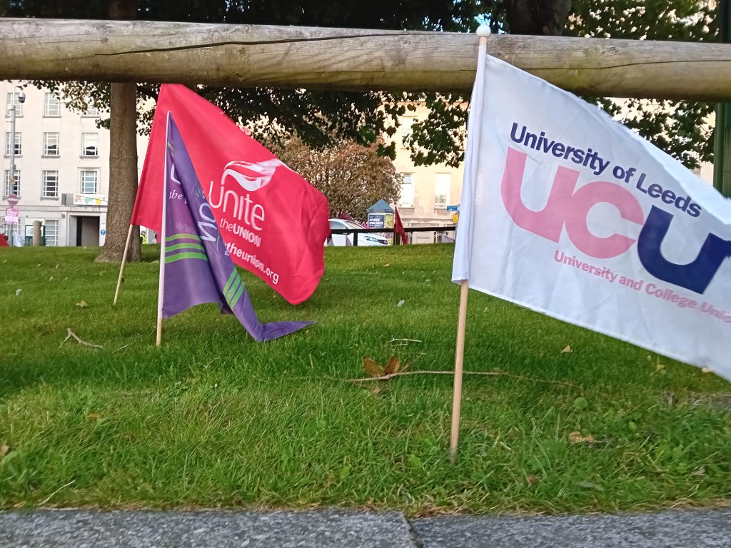leedsucu's tweet card. Following motions of no confidence passed in June/July by all three staff trade unions (UCU, Unison and Unite), the University of Leeds vice chancellor and president Simone Buitendijk has announced...