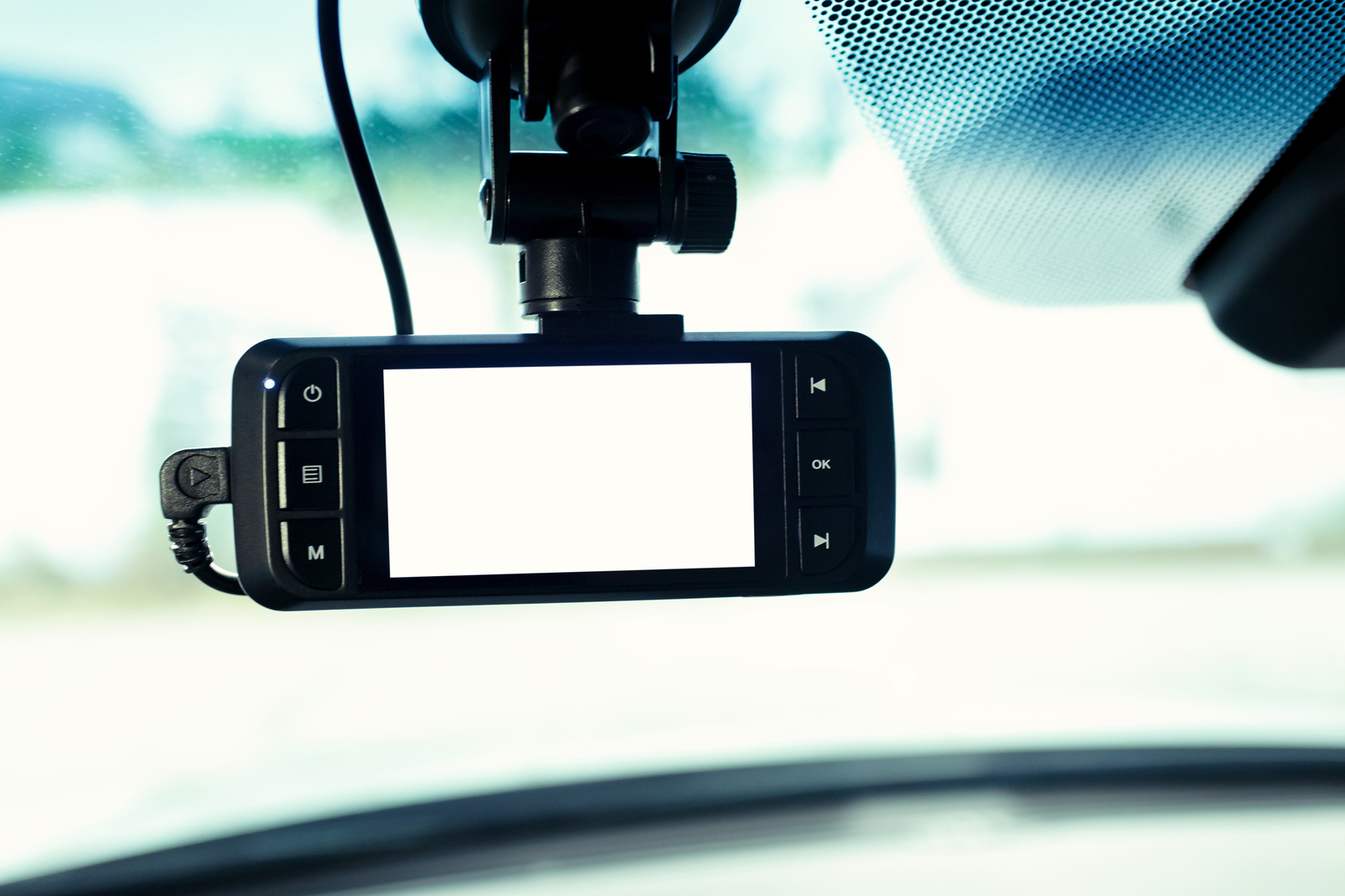 CrowdWeek's tweet card. Hawaii DOT is to distribute 1,000 dashcams to drivers in a bid to aid the identification of road surfaces in need of repair and to document reckless driving. Participants could potentially also...