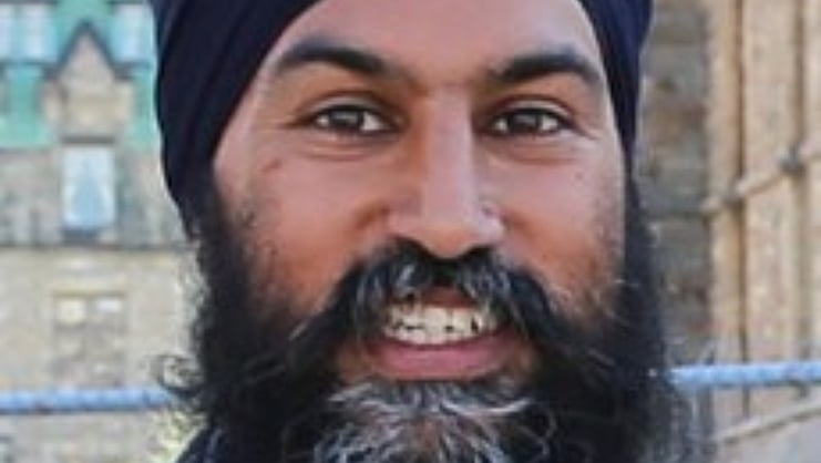 WSOnlineNews's tweet card. NDP leader Jagmeet Singh said students in Canada are “struggling to find an affordable place to call home.” “They're having to choose between paying rent and bu