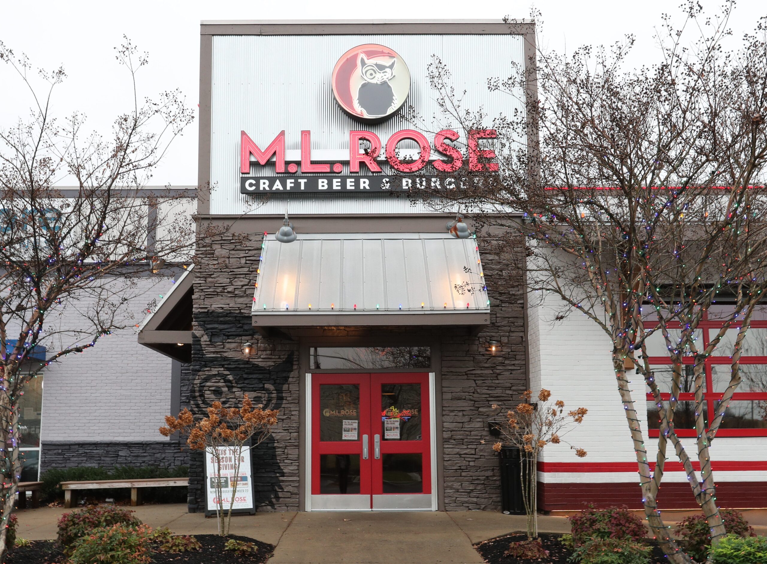 Ms_Cheap's tweet card. I am so happy to see that some restaurants are realizing that people still want to go out to eat but that they want a bargain when doing it! Especially at lunch. So, I loved seeing this news about...