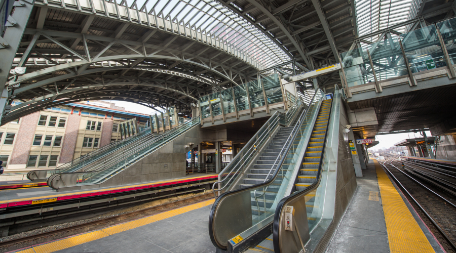 rcrwirelessnews's tweet card. What happens when groundbreaking power distribution meets mechanical mastery on the job? The newly renovated Jamaica Station in Queens, NY