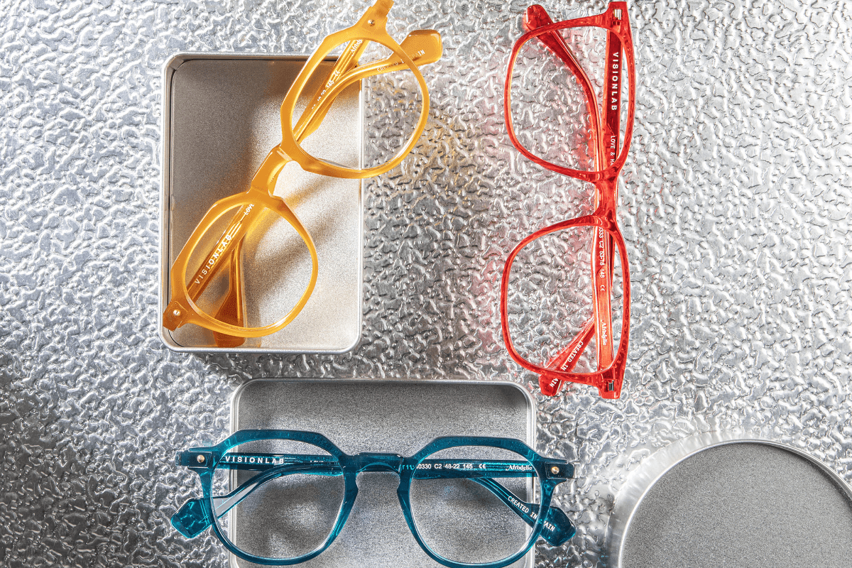 ImOpticas's tweet card. Las líneas de gafas están diseñadas en base a la cromoterapia con diseños vanguardistas y una gama de colores inspirados en el poder emocional de los tonos y formas audaces buscando influir positiv...