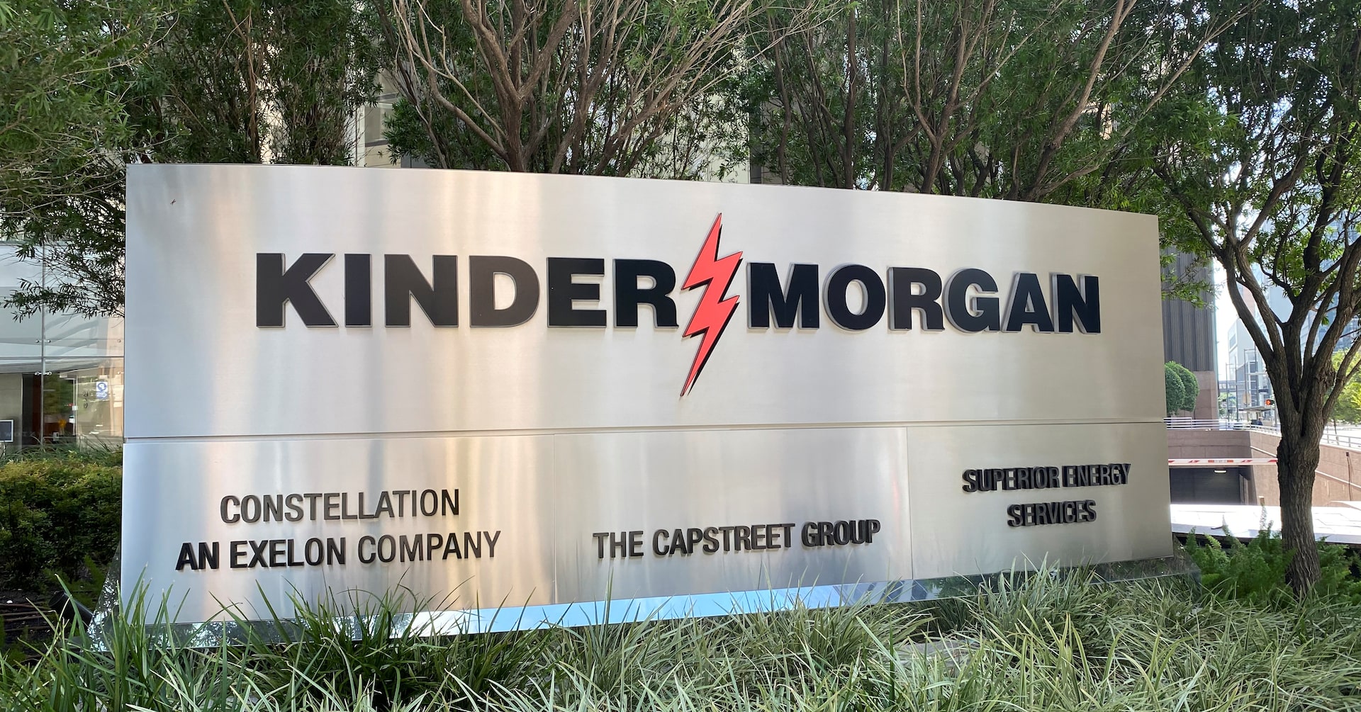 DarkPulseTech's tweet card. Phillips 66 and Kinder Morgan on Monday began soliciting shipper commitments for a proposed pipeline system that will move fuel from the Texas refining hub to bolster supplies in Arizona and Califo...