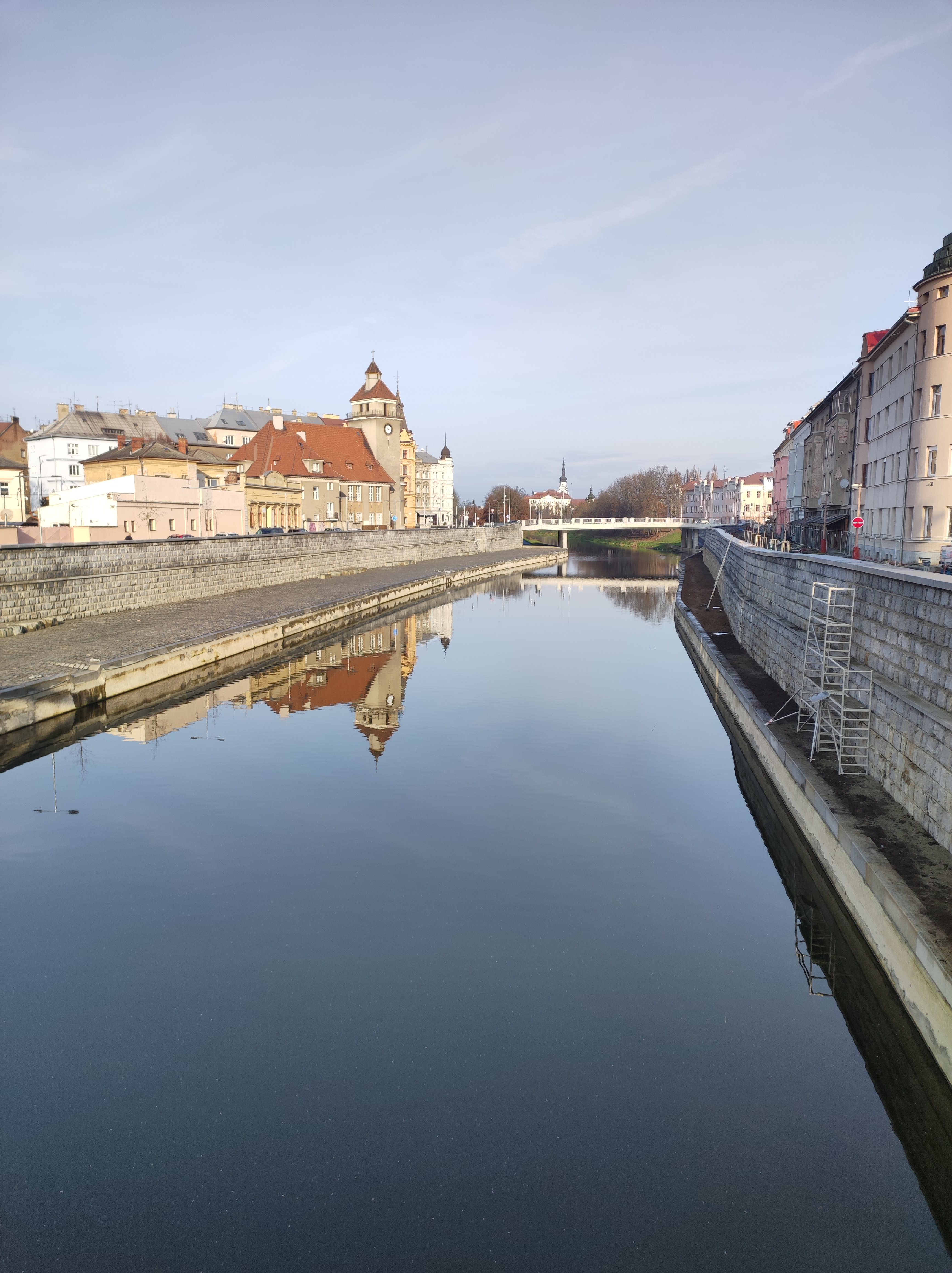 stagge_hydro's tweet card. Climate change is increasingly contributing to the prevalence of extreme weather phenomena such as severe droughts and floods across Europe. Researchers have expressed concern regarding this trend,...