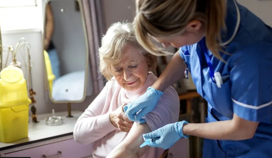 GeriSoc's tweet card. Mortality rates from Covid plunged among care home residents following the rollout of vaccinations, according to the first study to compare…