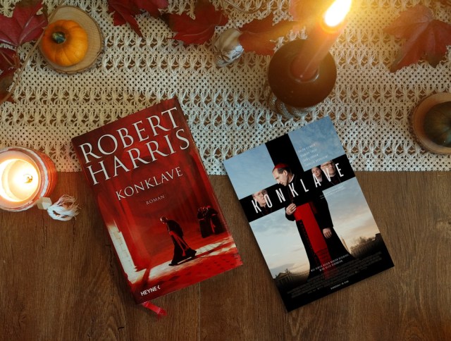 Buchperlenblog's tweet card. Liebe Büchermenschen! Buchverfilmungen erfreuen sich nach wie vor großer Beliebtheit – mal zu meiner großen Freude, mal zu grenzenloser Frustration. Neben „Mariannengraben“ nach d…