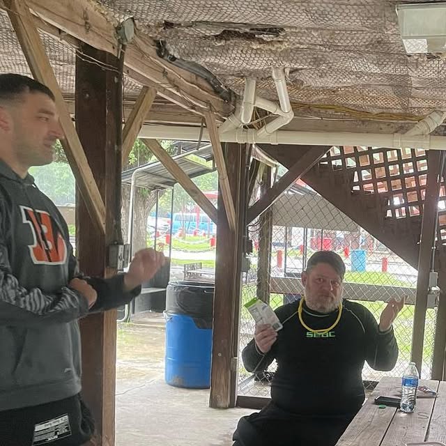 8EyedOctopi's tweet card. Anchors Away Scuba Powered by Treks Aquatics (@anchorsawayscuba) • Instagram photo