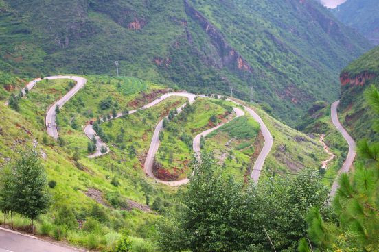 MsStateBAS's tweet card. 🎓 Post-high school education: Is it time for a common sense approach? 🤔 Those that know me well understand my stance that a cookie-cutter approach to career education does not work and should not...