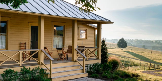 ShutterLandEx's tweet card. From traditional to modern, these paint color schemes will make a lasting impression.