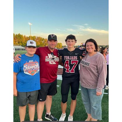 Tweet card summary image