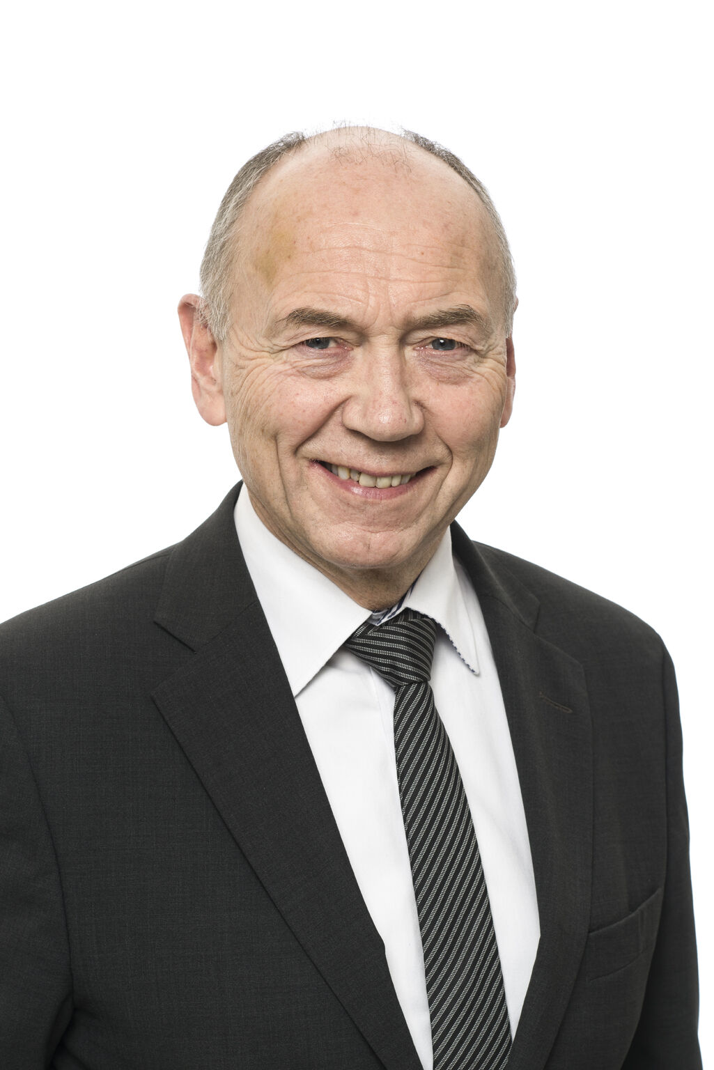 iExchanges's tweet card. We would like to welcome our latest speaker partner Norwegian Energy Partners (NORWEP) Director Håkon Skretting who will be presenting in Harstad. Håkon Skretting is Director of Norwegian Energy...