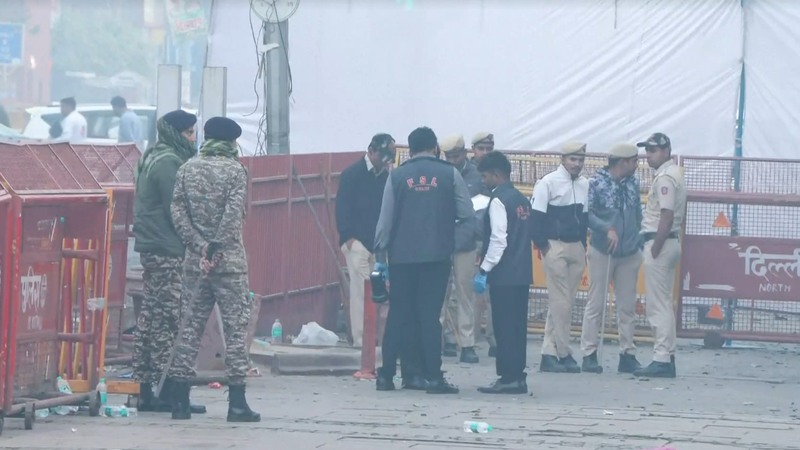 ActuMeridien's tweet card. Au moins 10 personnes sont mortes dans une explosion de voiture près du Fort Rouge de New Delhi lundi soir. Le Premier ministre Modi a exprimé ses condoléances alors que les autorités enquêtent sur...