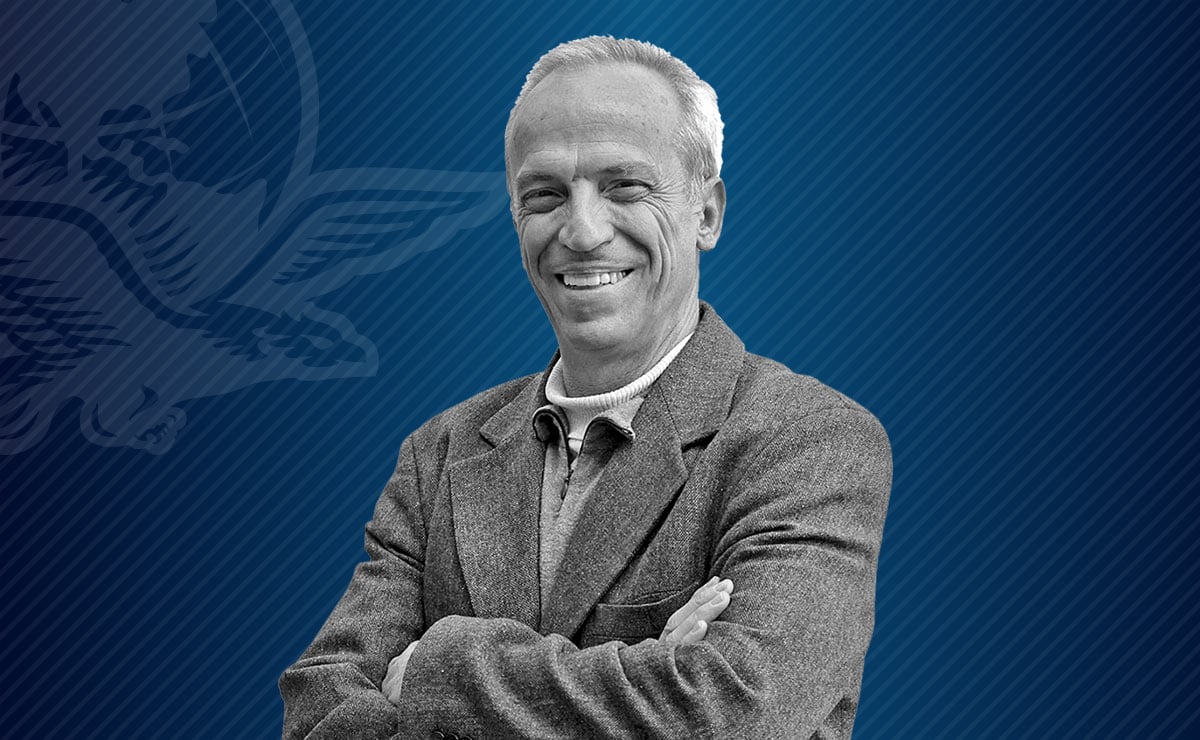 chrisantics's tweet card. El barranco del pragmatismo