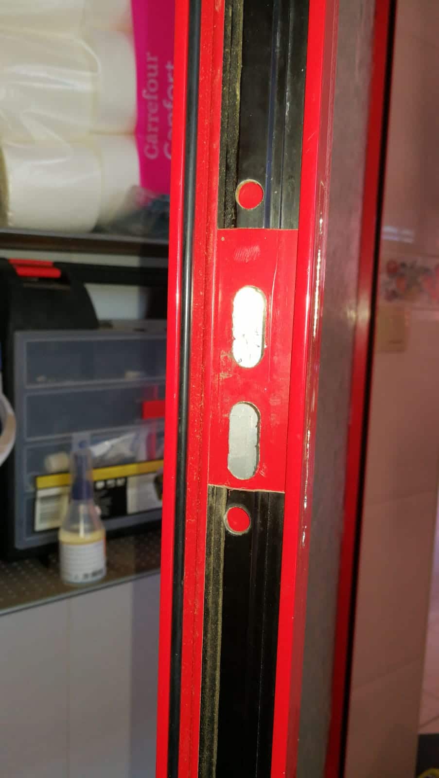 bcncerrajero24's tweet card. Cerrajeros en Sabadell de confianza las 24h. Apertura de puertas sin romper. Cambio de bombines. Reparacion de persianas. Llamanos!