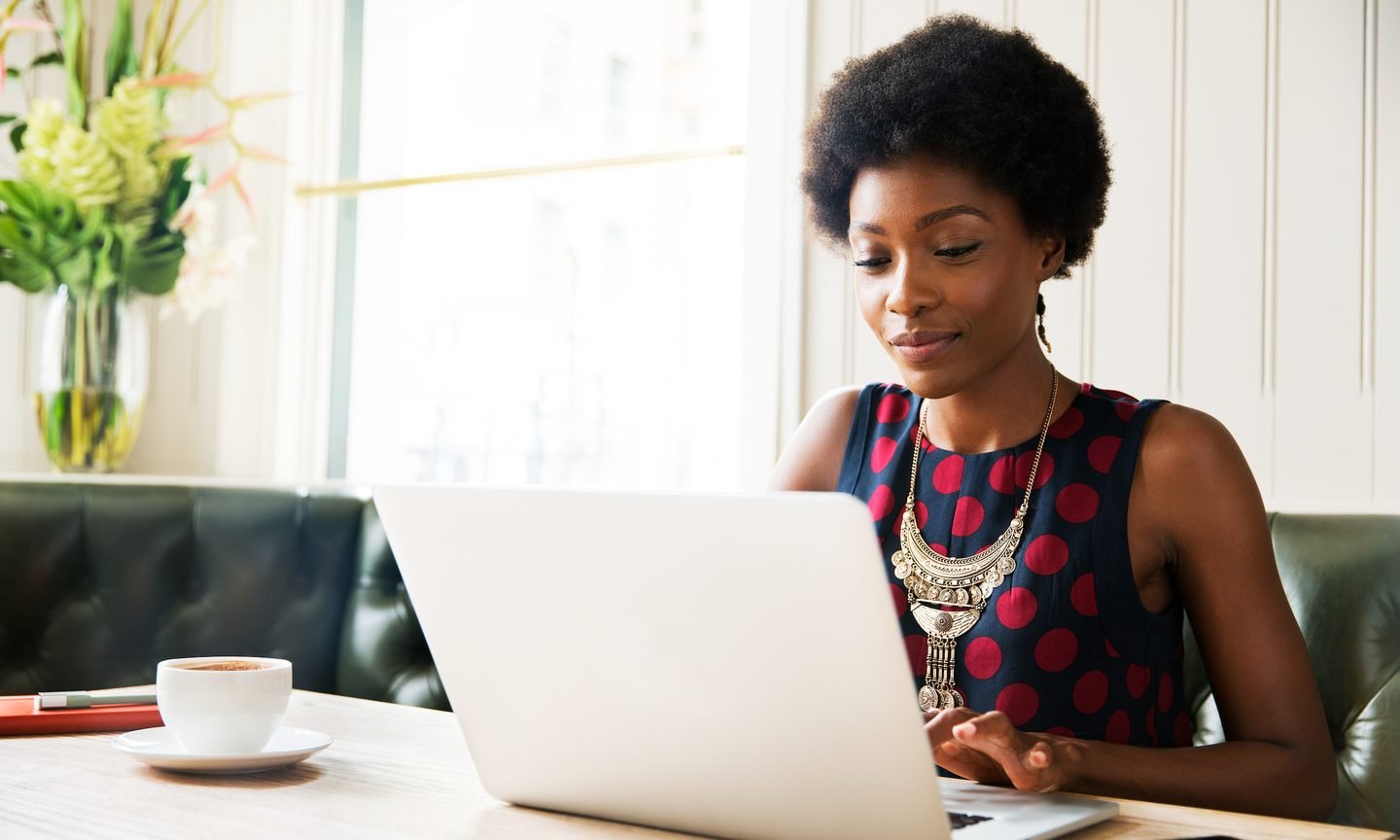 AutoBitcoP2P's tweet card. If you decide cryptocurrency is a smart investment for you, you’ll want to think about both how to buy cryptocurrency and how to store it once you own it. 