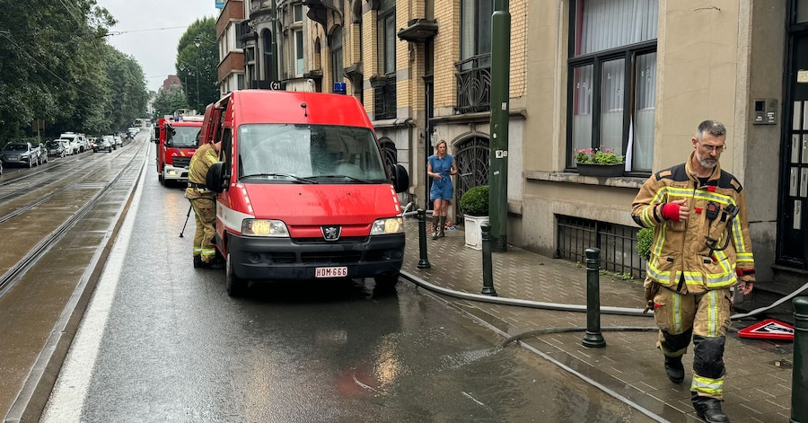 BenoitRamacker's tweet card. Un plan d'intervention d'urgence en cas d'inondations de grande ampleur a été approuvé mardi par la Région bruxelloise.