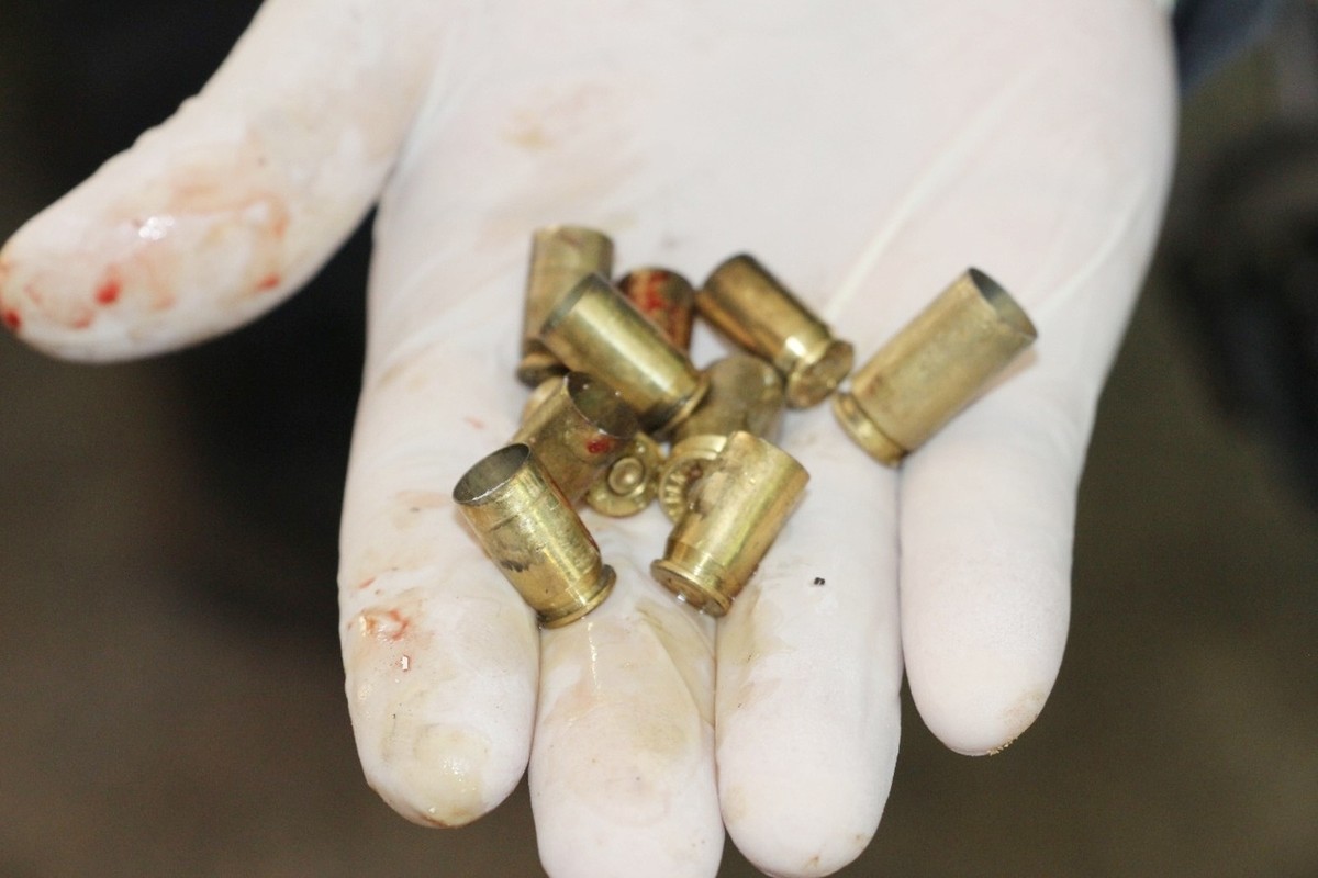 g1rn's tweet card. Homicídios foram registrados entre a noite da sexta (26) e a noite deste domingo (28). Segundo o Observatório da Violência Letal Intencional (OBVIO), 190 pessoas já foram mortas este ano no RN, média...