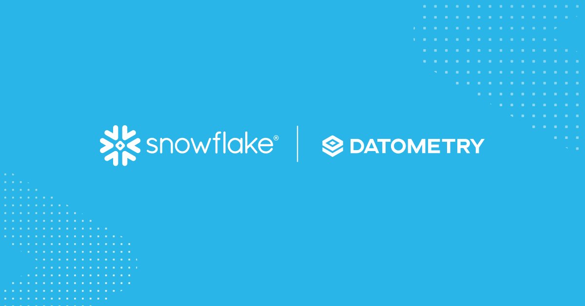 davidi99's tweet card. Snowflake enhances data migration with Datometry technology, integrating it into SnowConvert AI to move legacy data 4x faster and reduce costs by 90%.