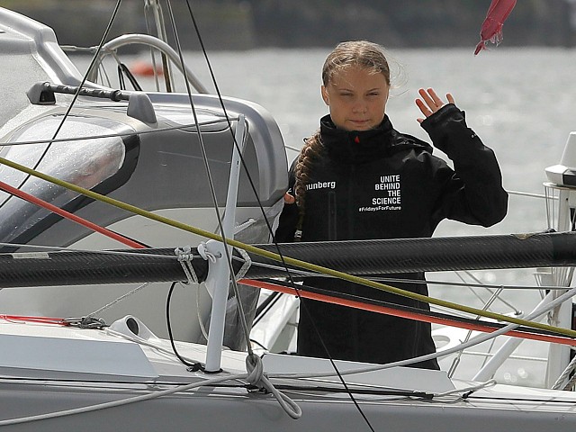 EcoSenseNow's tweet card. Greta Thunberg took a sailboat instead of flying to a U.N. summit to fight climate change, but some people on her team will take planes.