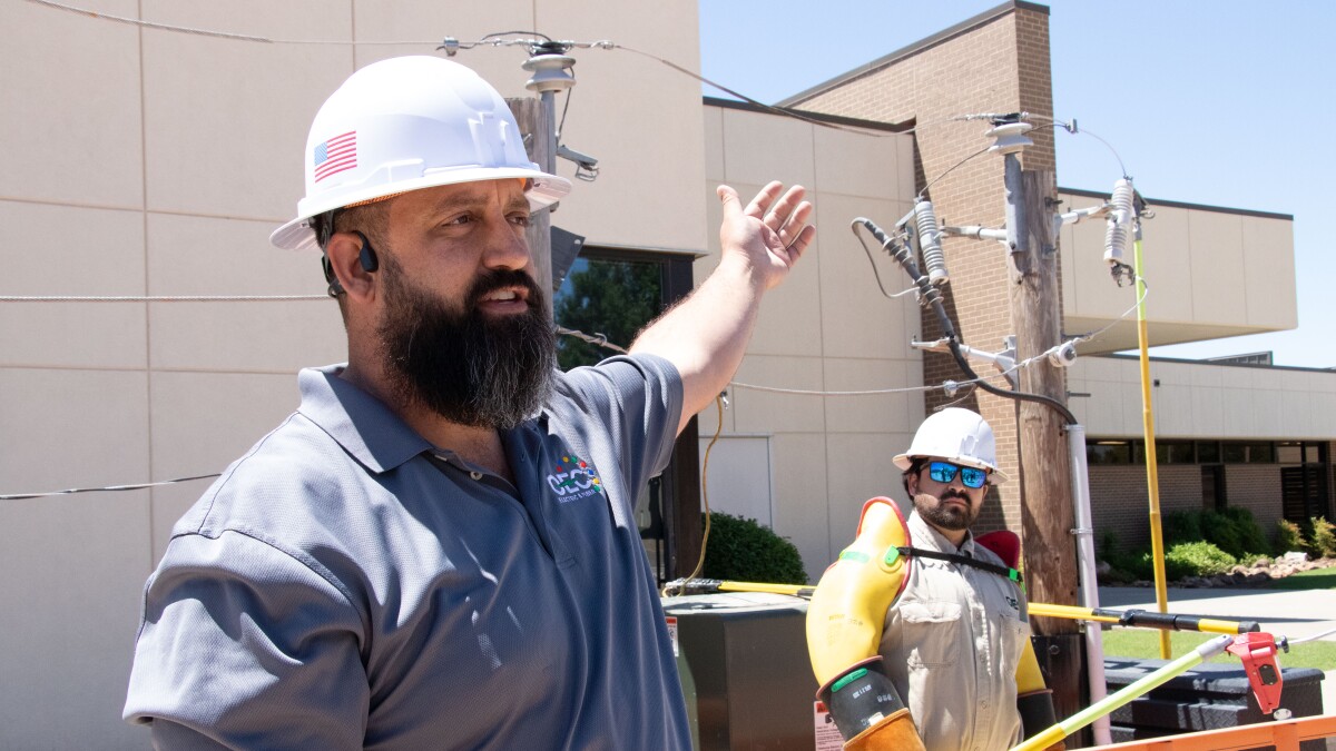 KOSURadio's tweet card. Oklahoma Association of Electric Cooperatives educates line workers and the public on how to stay safe around electricity.